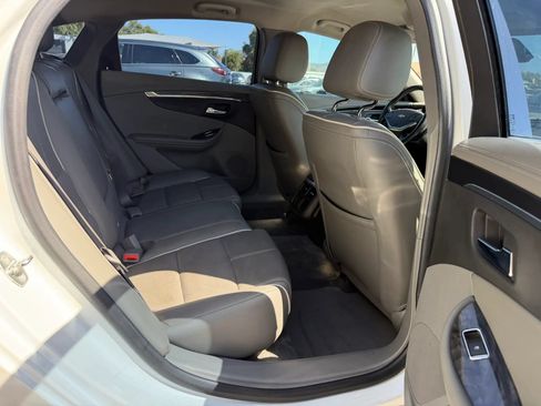 Used 2015 Chevrolet Impala LTZ FWD image 22