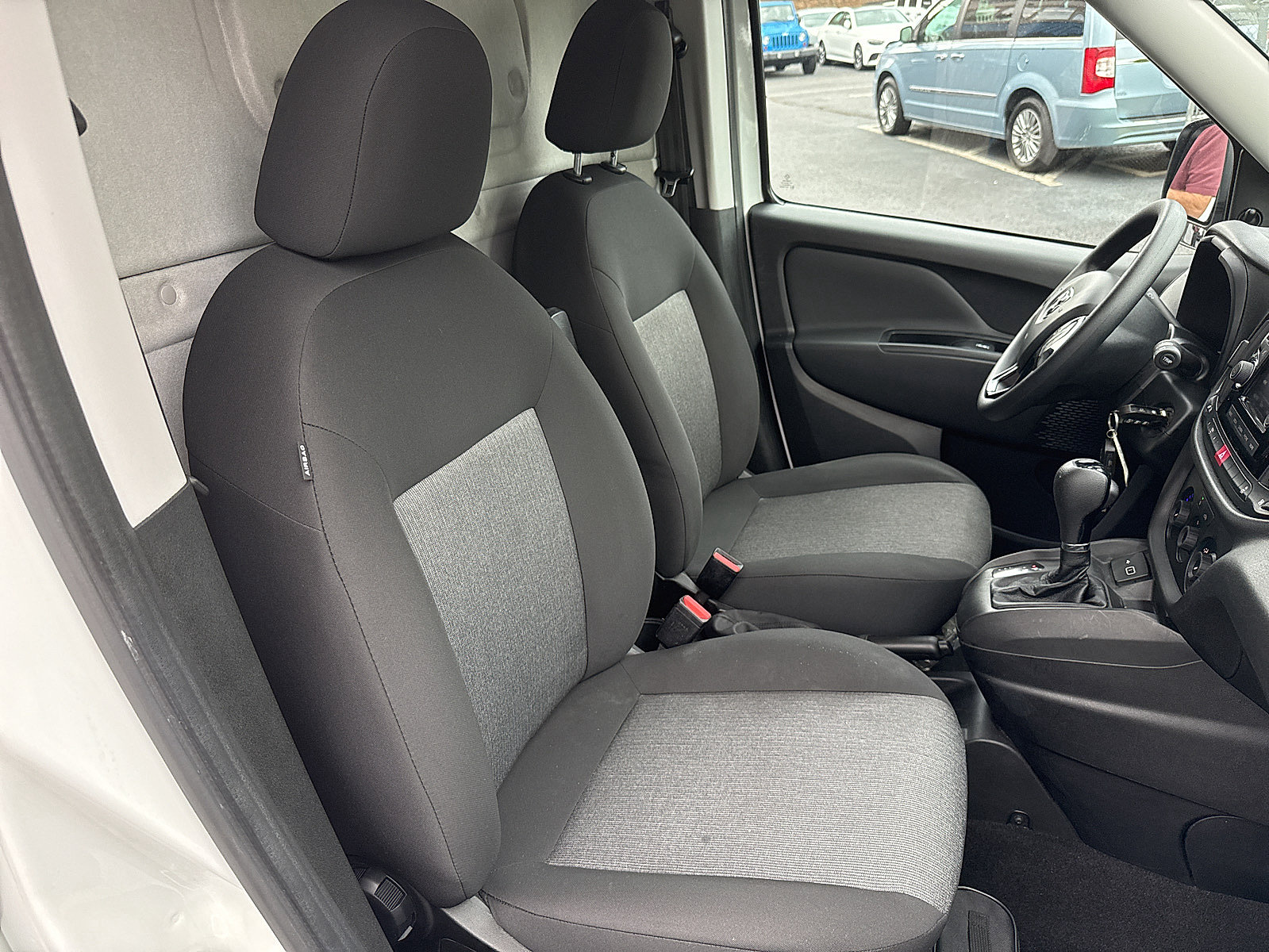 Used 2022 RAM ProMaster City Tradesman FWD image 34