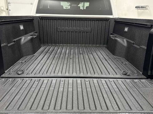 New 2025 Toyota Tacoma SR5 image 28