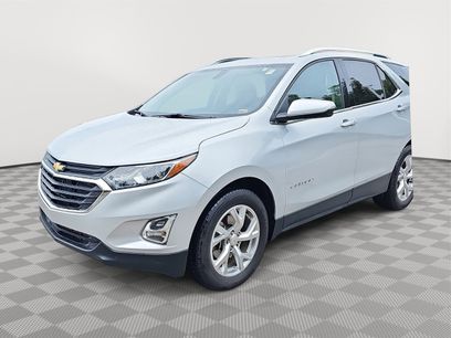 Used 2019 Chevrolet Equinox LT w/ Sun & Navigation Package