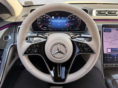 Used 2023 Mercedes-Benz S 500 4MATIC image 13
