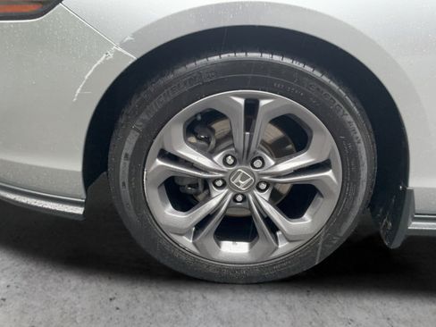 Used 2023 Honda Accord EX image 23