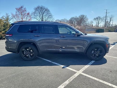 Used 2021 Jeep Grand Cherokee L Limited w/ Trailer Tow Group (B) AWD/4WD image 6