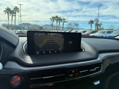 Used 2024 Acura MDX 3.5L image 10