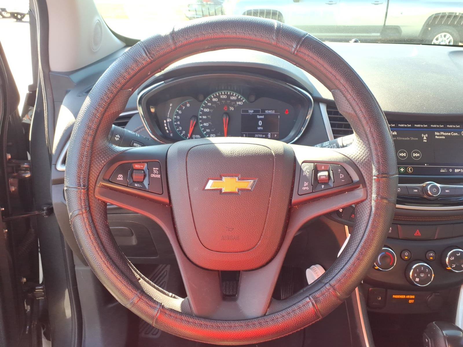 Used 2020 Chevrolet Trax LS w/ Tint and Cruise Package FWD image 18