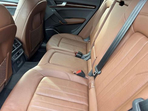 Used 2018 Audi Q5 Premium Plus w/ Premium Plus Package image 25