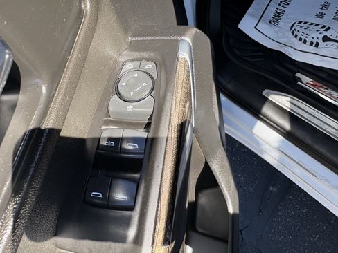 Used 2021 Chevrolet Silverado 2500 LT w/ Z71 Off-Road Package image 17