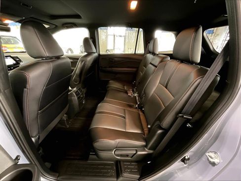 Used 2022 Honda Passport TrailSport image 15