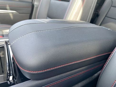 New 2026 Chevrolet Traverse RS w/ LPO, Floor Liner Package image 29