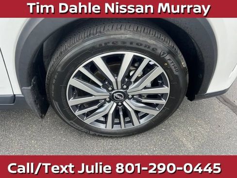 Used 2024 Nissan Kicks SV FWD image 14