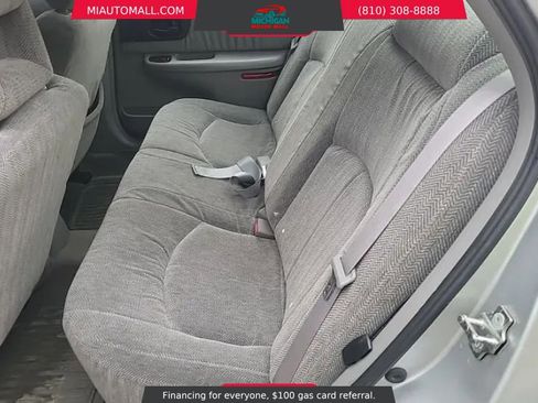 Used 2004 Buick Regal LS image 11