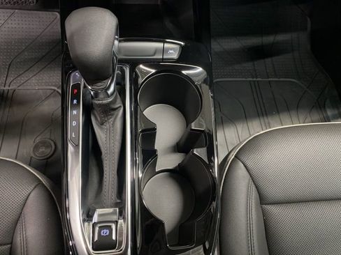 New 2026 Chevrolet Trax ACTIV w/ Sunroof Package FWD image 24