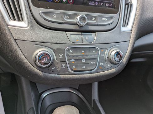 Used 2024 Chevrolet Malibu LT image 14