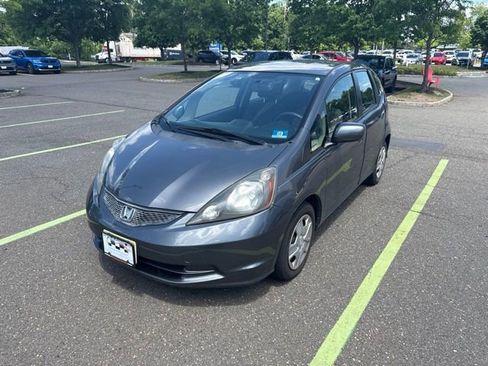 Used 2013 Honda Fit image 2