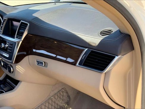 Used 2013 Mercedes-Benz GL 450 4MATIC image 17