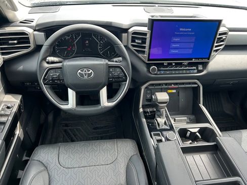 Used 2023 Toyota Tundra Limited w/ Power Package image 18