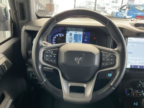 Used 2021 Ford Bronco First Edition AWD/4WD image 20