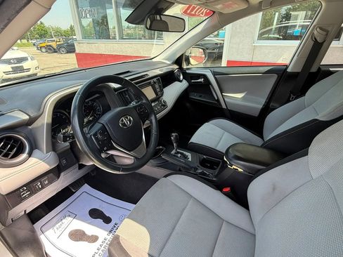 Used 2017 Toyota RAV4 XLE w/ Protection Package AWD/4WD image 8