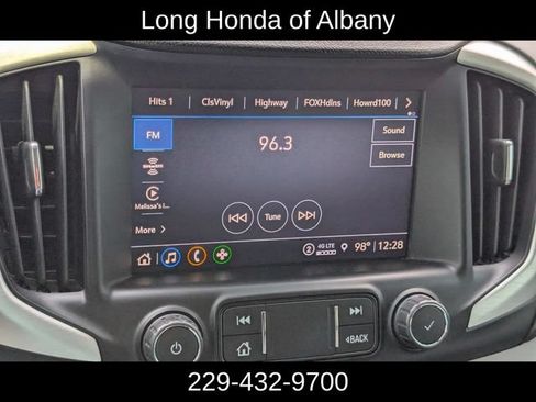 Used 2022 GMC Terrain SLT AWD/4WD image 23