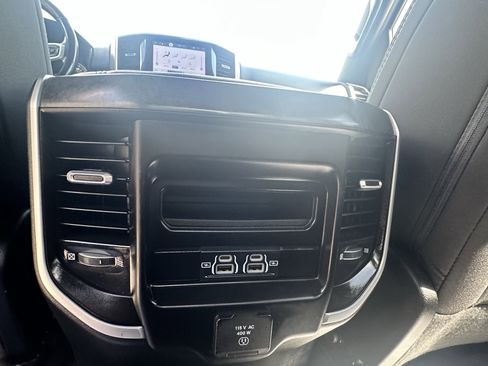 Used 2022 RAM 1500 Big Horn image 24