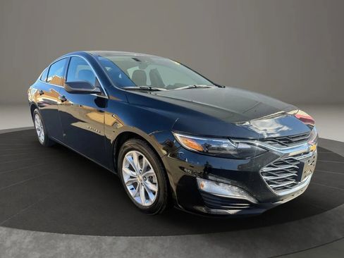 Used 2023 Chevrolet Malibu LT FWD image 3