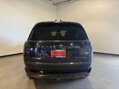 Used 2023 Land Rover Range Rover Long Wheelbase SE AWD/4WD image 4