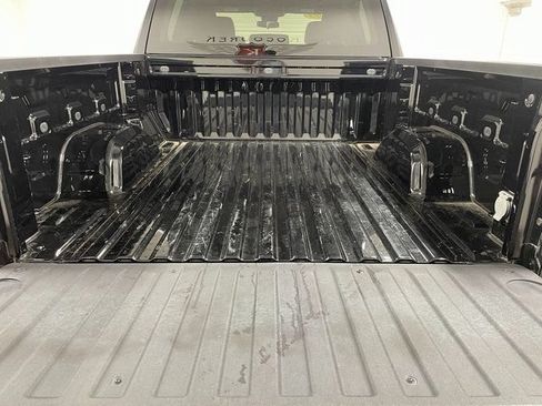 Used 2023 Chevrolet Silverado 1500 LT AWD/4WD image 24