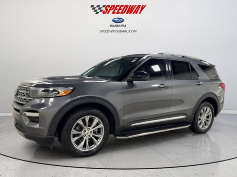 Used 2021 Ford Explorer Limited w/ Equipment Group 301A AWD/4WD image 11