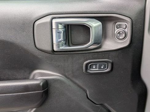 Certified 2021 Jeep Wrangler Unlimited Sport image 11