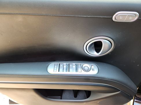 Certified 2026 Hyundai Palisade Limited AWD/4WD image 19