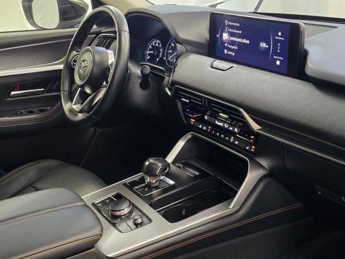 Used 2025 MAZDA CX-70 3.3 Turbo w/ Preferred Package image 29