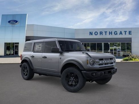 New 2025 Ford Bronco Big Bend w/ Black Diamond Package AWD/4WD image 1