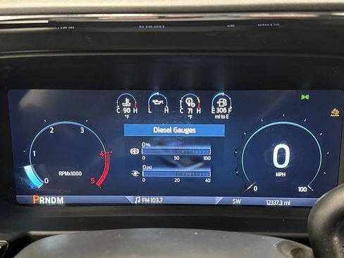 Used 2025 Ford F250 XLT w/ Black Appearance Package image 17