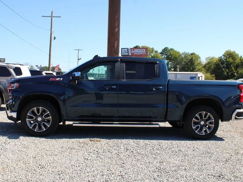 Used 2021 Chevrolet Silverado 1500 LT w/ All Star Edition Plus AWD/4WD image 2