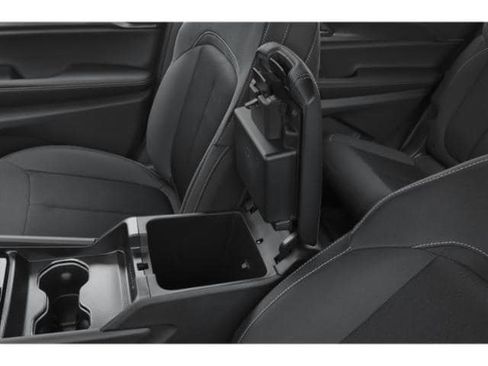 New 2027 Jeep Grand Cherokee L 4WD image 12