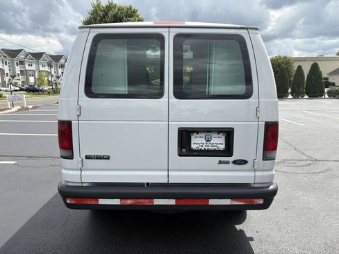 Used 2013 Ford E-150 and Econoline 150 RWD image 6