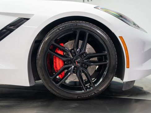 Used 2016 Chevrolet Corvette Stingray Coupe w/ 3LT Preferred Equipment Group image 5