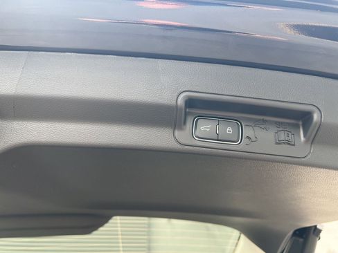 New 2025 Ford Explorer Active w/ Active Comfort Package image 11