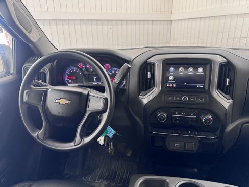 Used 2019 Chevrolet Silverado 1500 W/T RWD image 13
