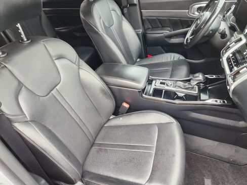 Used 2022 Kia Sorento SX FWD image 11