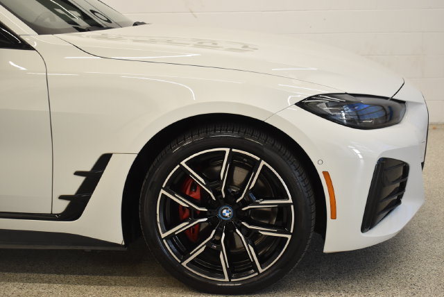 Used 2024 BMW i4 xDrive40i w/ M Sport Package AWD/4WD image 13