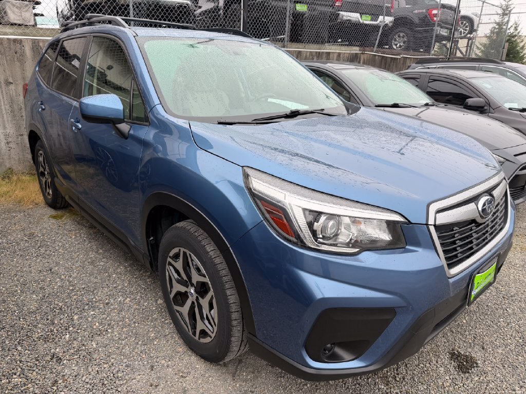 Used 2019 Subaru Forester Premium w/ All-Weather Package AWD/4WD image 2