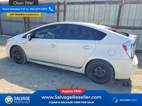 Used 2012 Toyota Prius Four FWD image 3