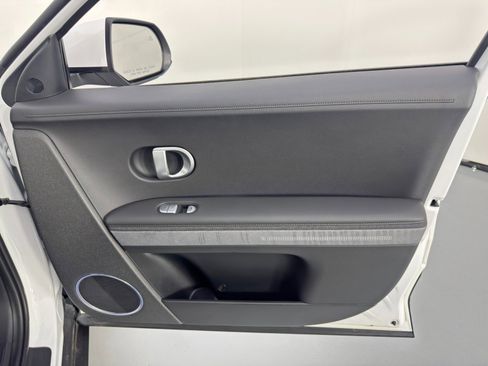 Used 2023 Hyundai Ioniq 5 SEL image 39