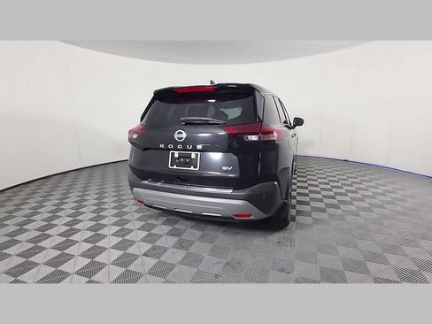 Used 2021 Nissan Rogue SV FWD image 41
