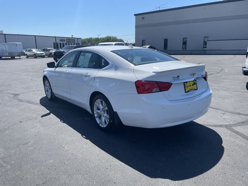 Used 2014 Chevrolet Impala LT w/ Convenience Package FWD image 6