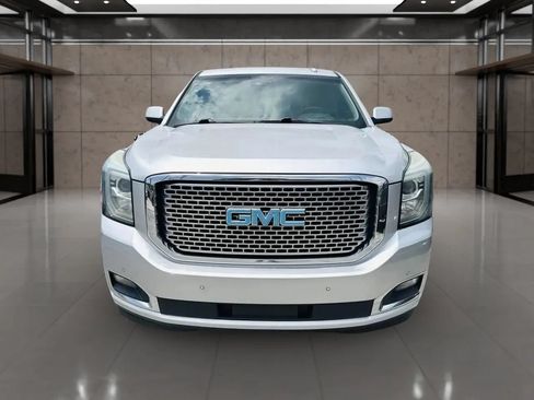 Used 2015 GMC Yukon XL Denali RWD image 8