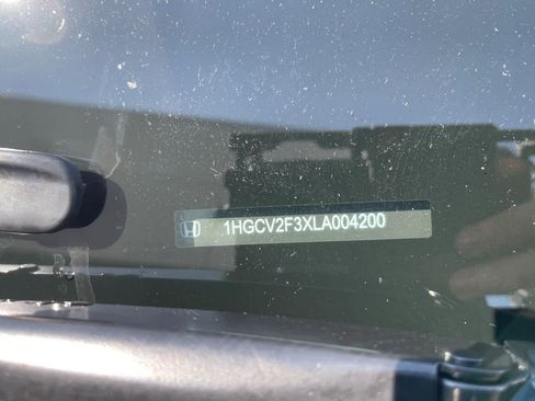 Used 2020 Honda Accord Sport image 16