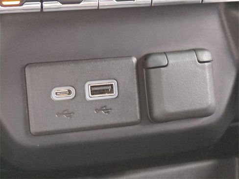 Certified 2020 Chevrolet Silverado 1500 RST w/ All-Star Edition image 27