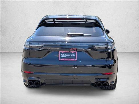 Used 2021 Porsche Cayenne GTS AWD/4WD image 7